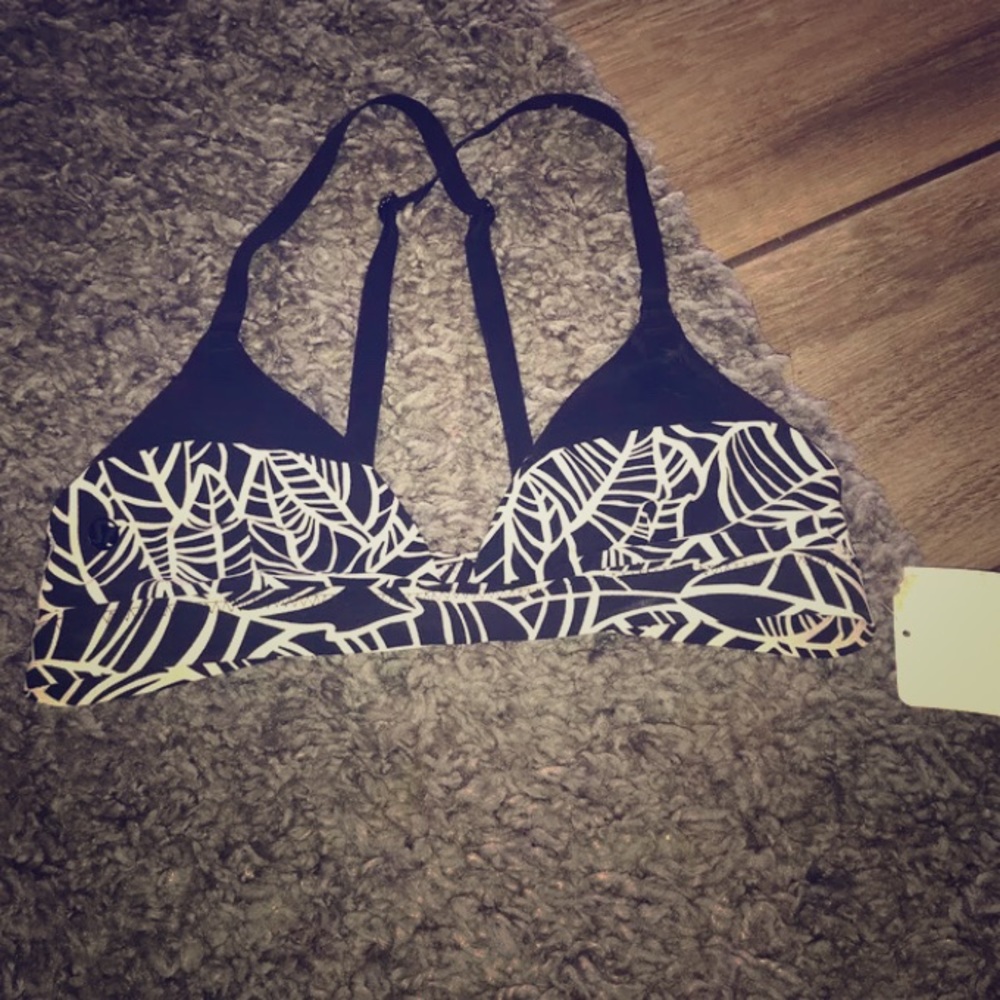 New Lululemon Swim Top Size 6